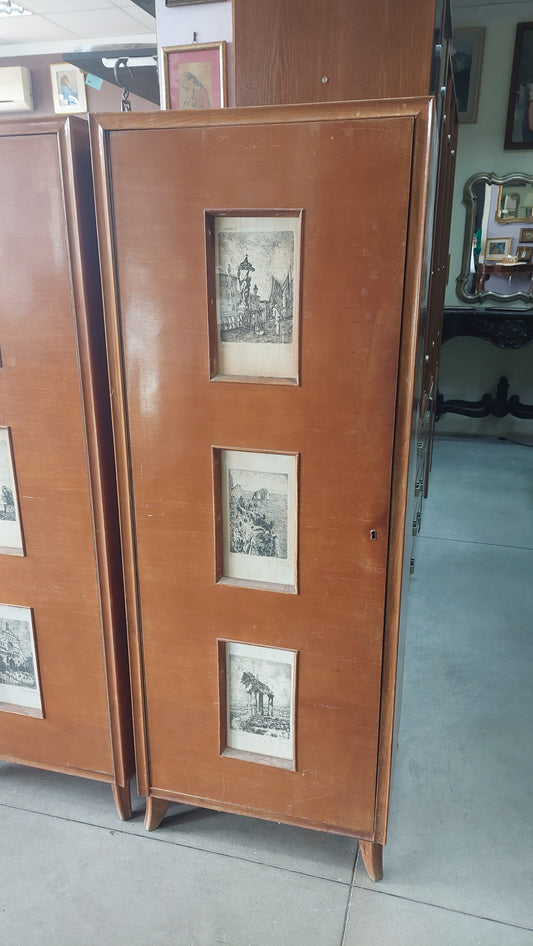 Armadietto Anni 50 Con Litografie